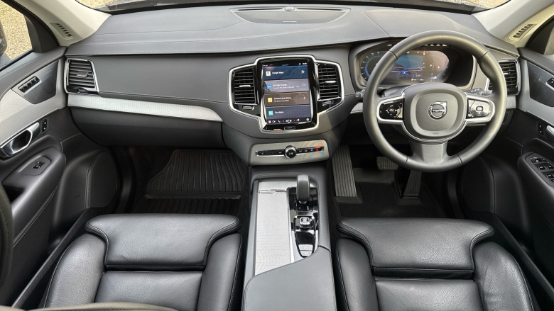 Volvo XC90 2.0 B5D [235] Plus Dark 5dr AWD Geartronic Diesel Estate